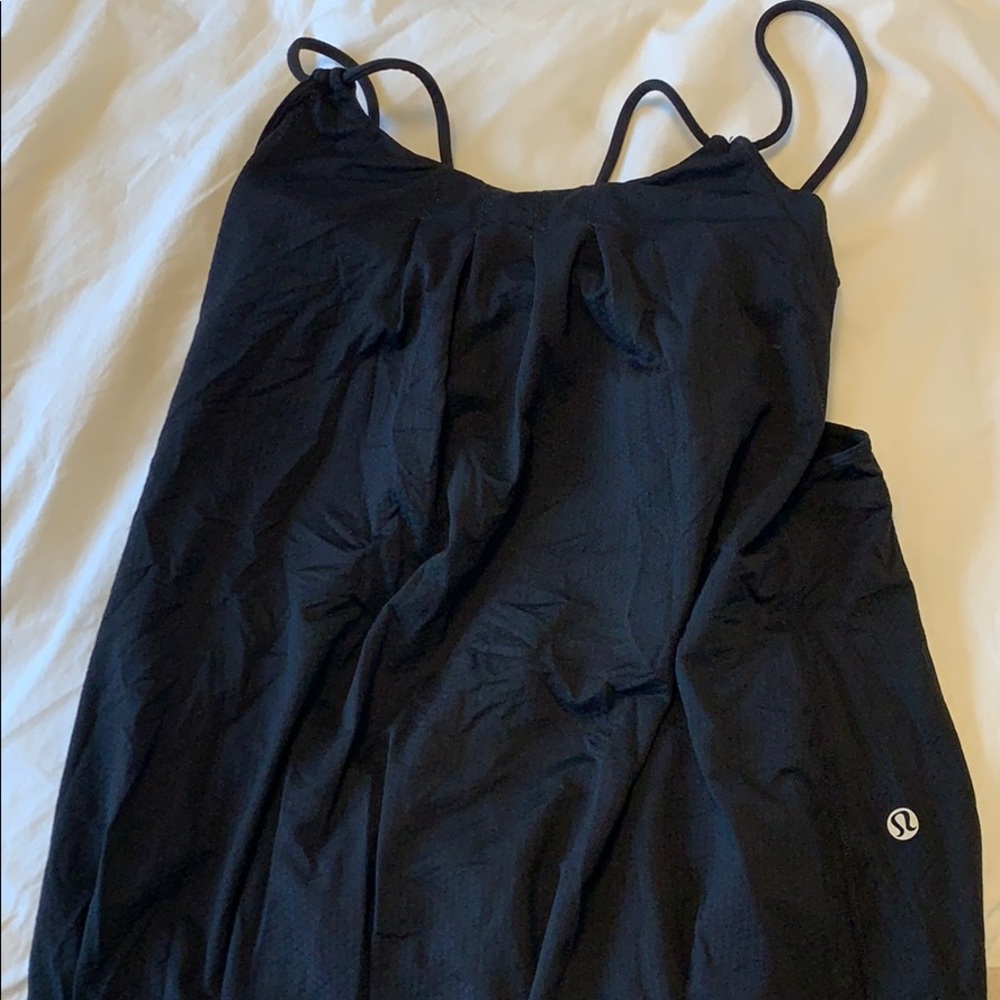 Lululemon halter cami with built in bra